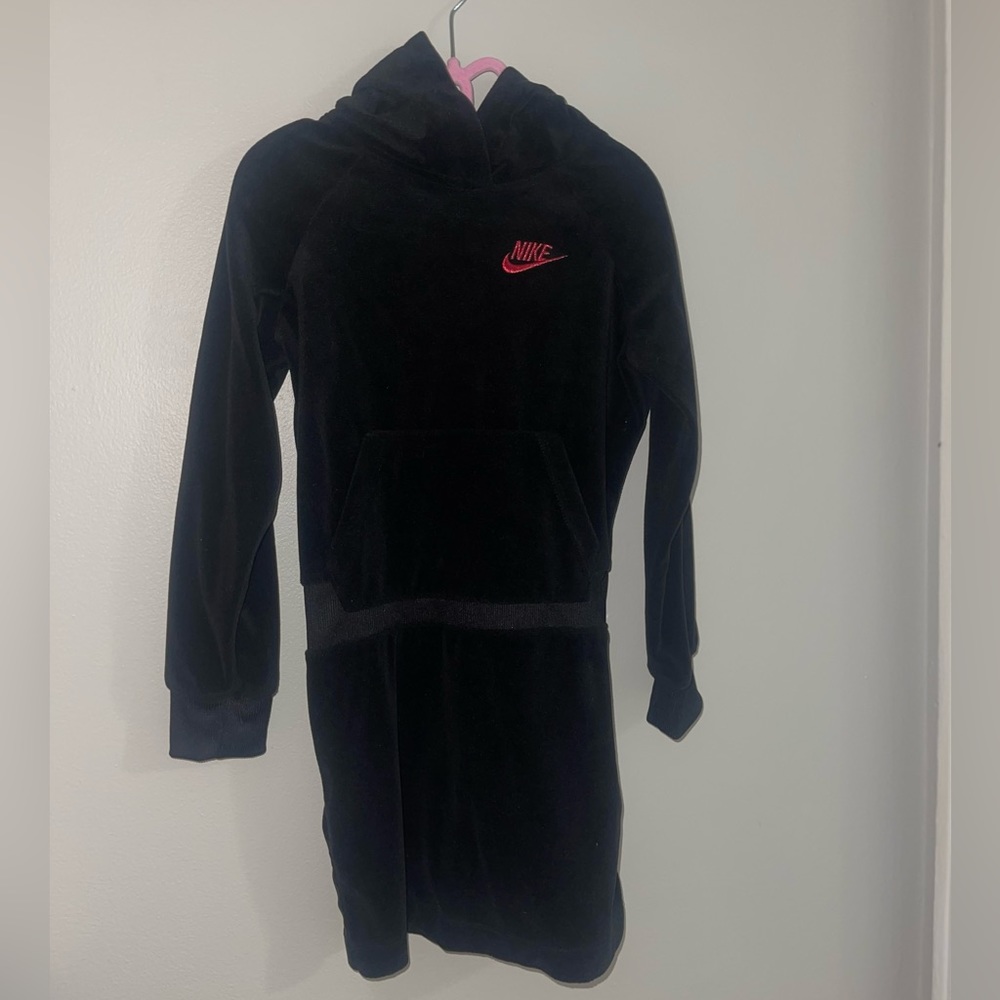 NWOT Little girl, Nike Hooded velour black dress, size 6X